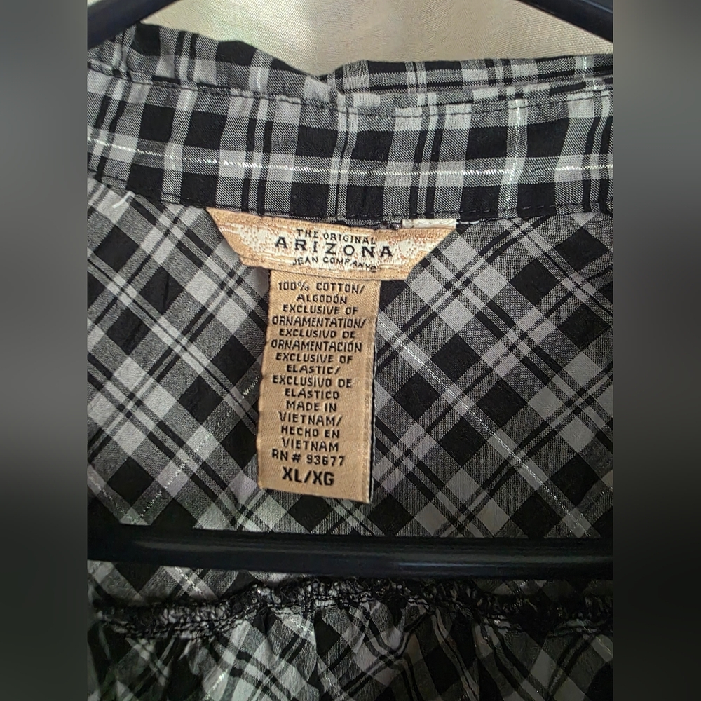 Arizona Jean Company Black and White Plaid Shirt - Picture 2 of 3